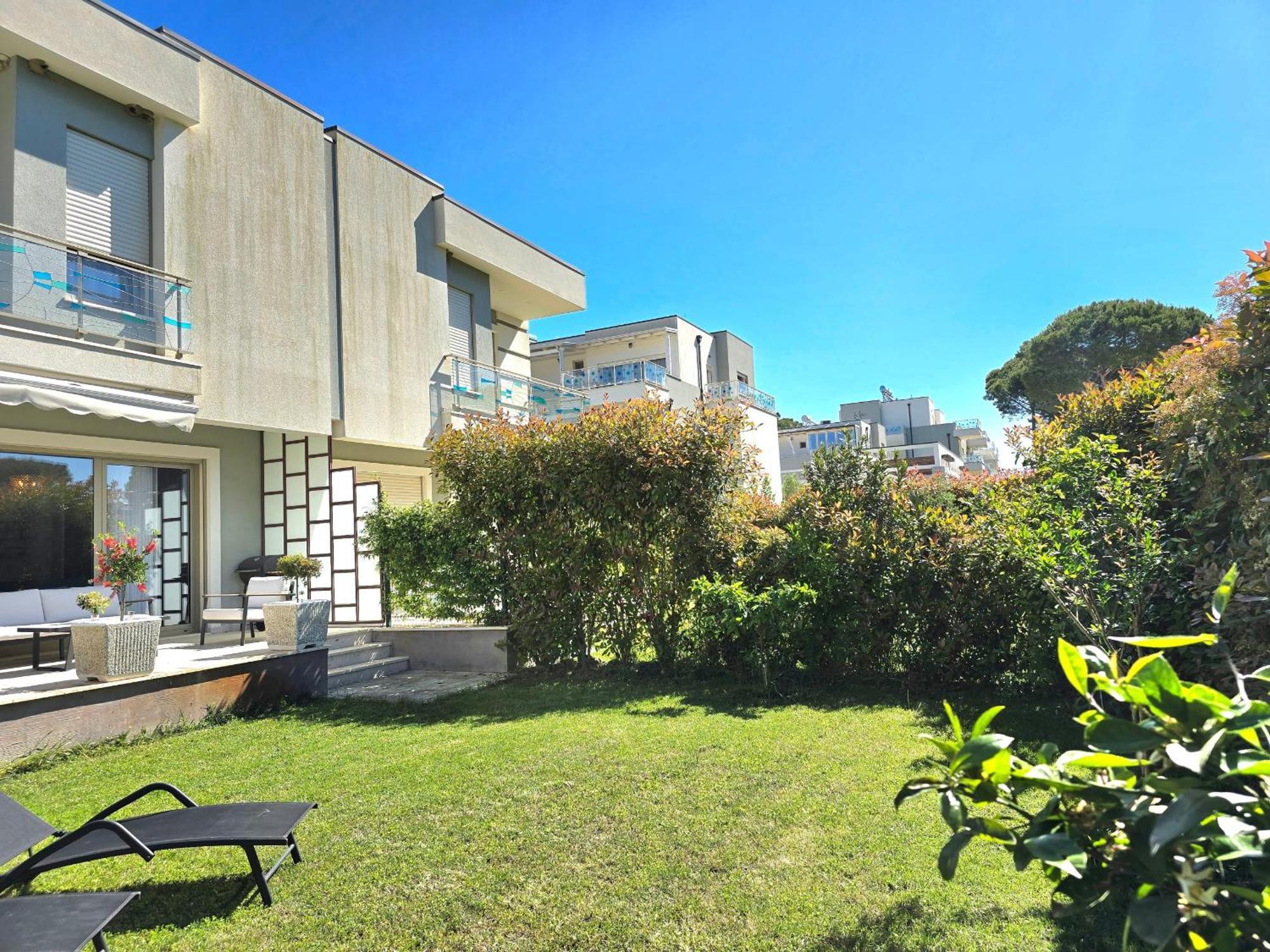 Modern Villas At Perla Resort Durrës Eksteriør bilde